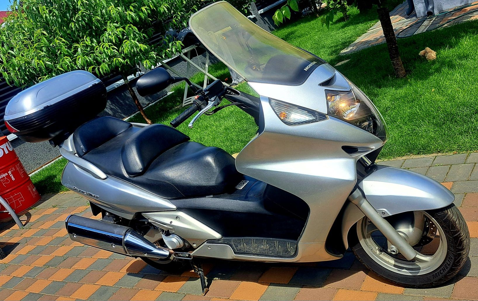 Honda Silver Wing 600