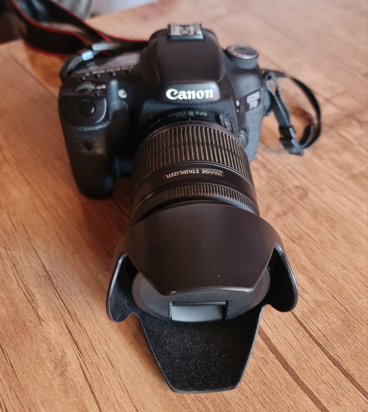 Canon EOS 7D 18-200