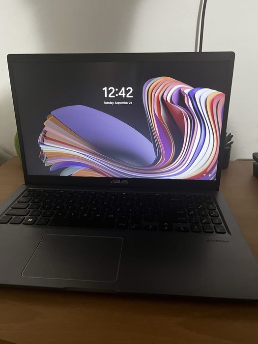 Laptop ASUS in stare buna
