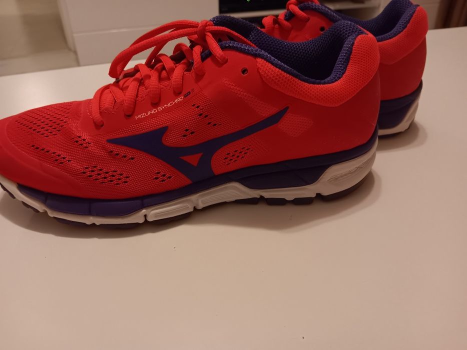 Adidasi Alergare Pantofi Mizuno originali la SuperPret