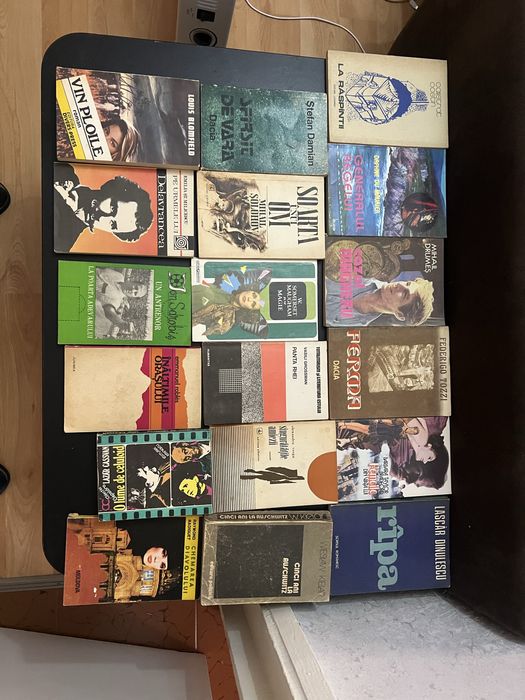 Vand carti de lectura, istrorie, est.