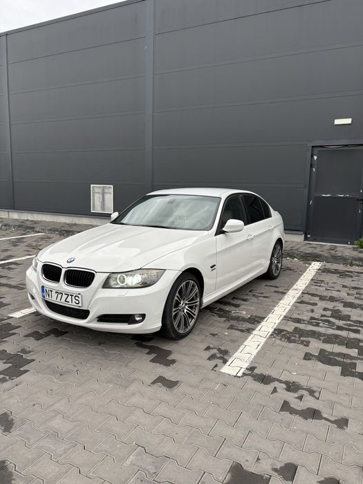 BMW 320D seria 3 e90 LCI 2011 euro 5 184cp automat xdrive 4x4