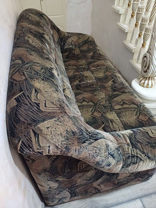 Диван для зала и гостиной