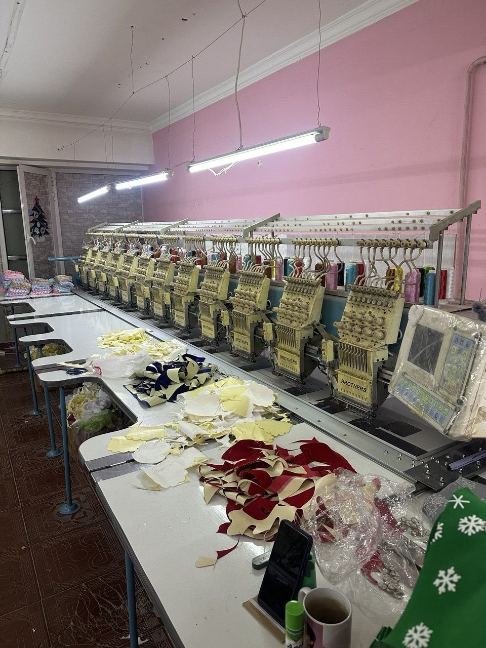 Срочно Продается вышивальная машина