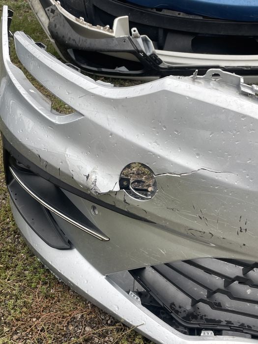 Предна броня Renault Megane Facelift