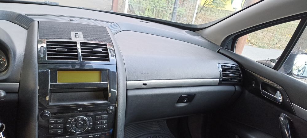 Vând Peugeot 407 Facelift