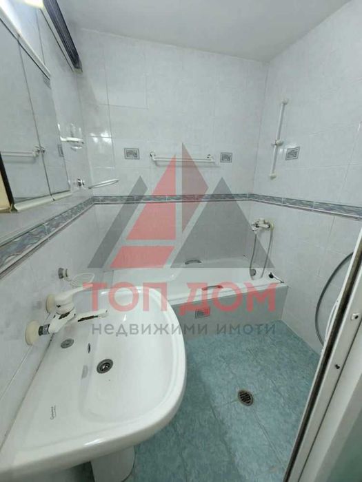 Дава се под наем Тристаен апартамент в Варна, Трошево - 75 кв.м за 408 € - Снимка #8