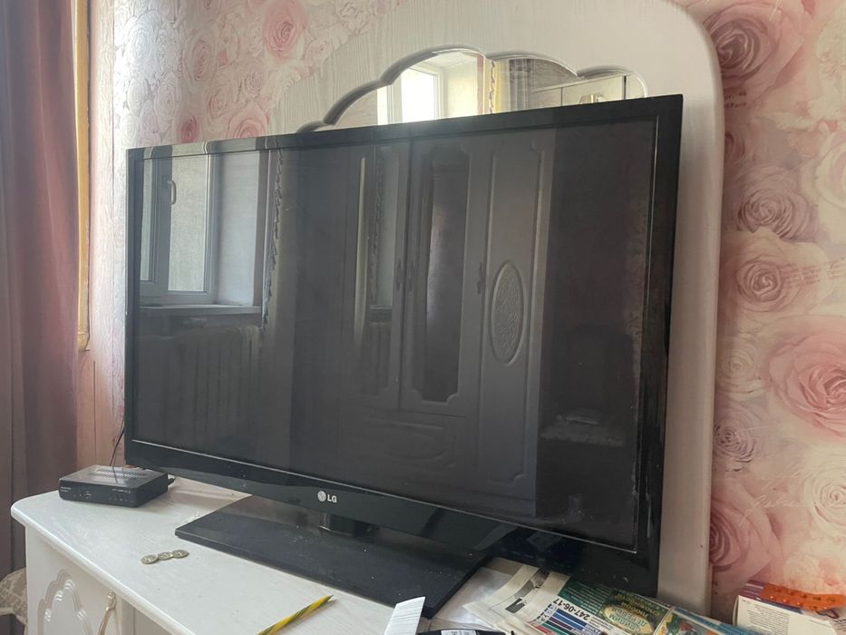 Продам телевизор по низкой цене