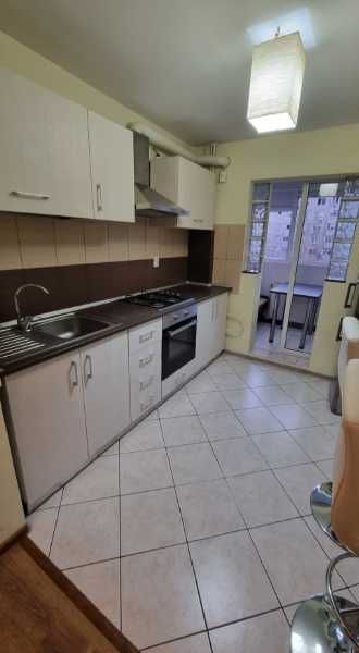 Apartament 3 camere pentru inchiriat Dristor