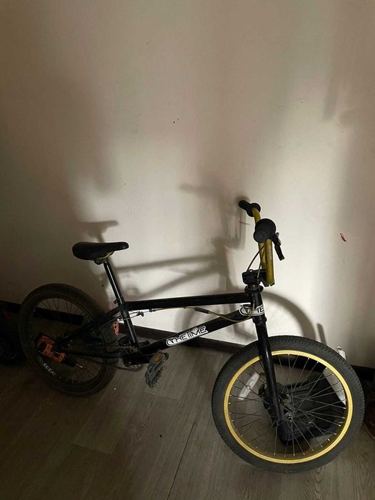 Шикарный бмх для трюков и соревнований, дешево с бумажками