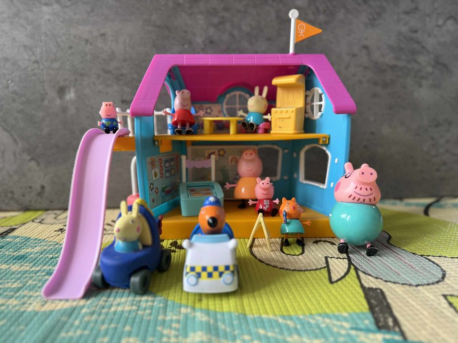 Peppa Pig играчки се с къщичка