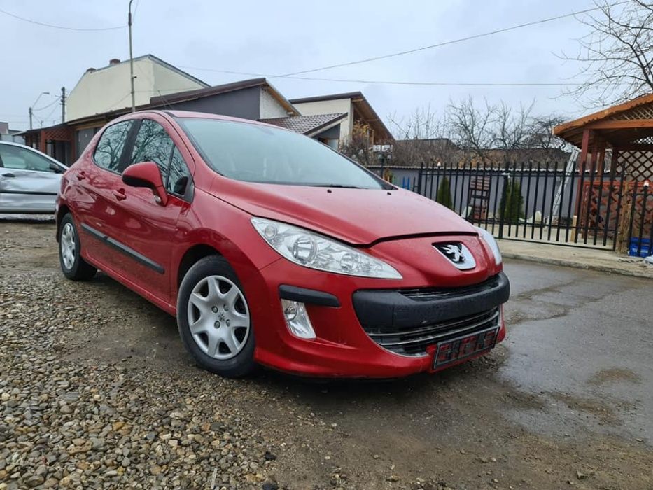 Dezmembrez Peugeot 308 1.6 HDi 109 CP an 2009 cod motor 9HZ