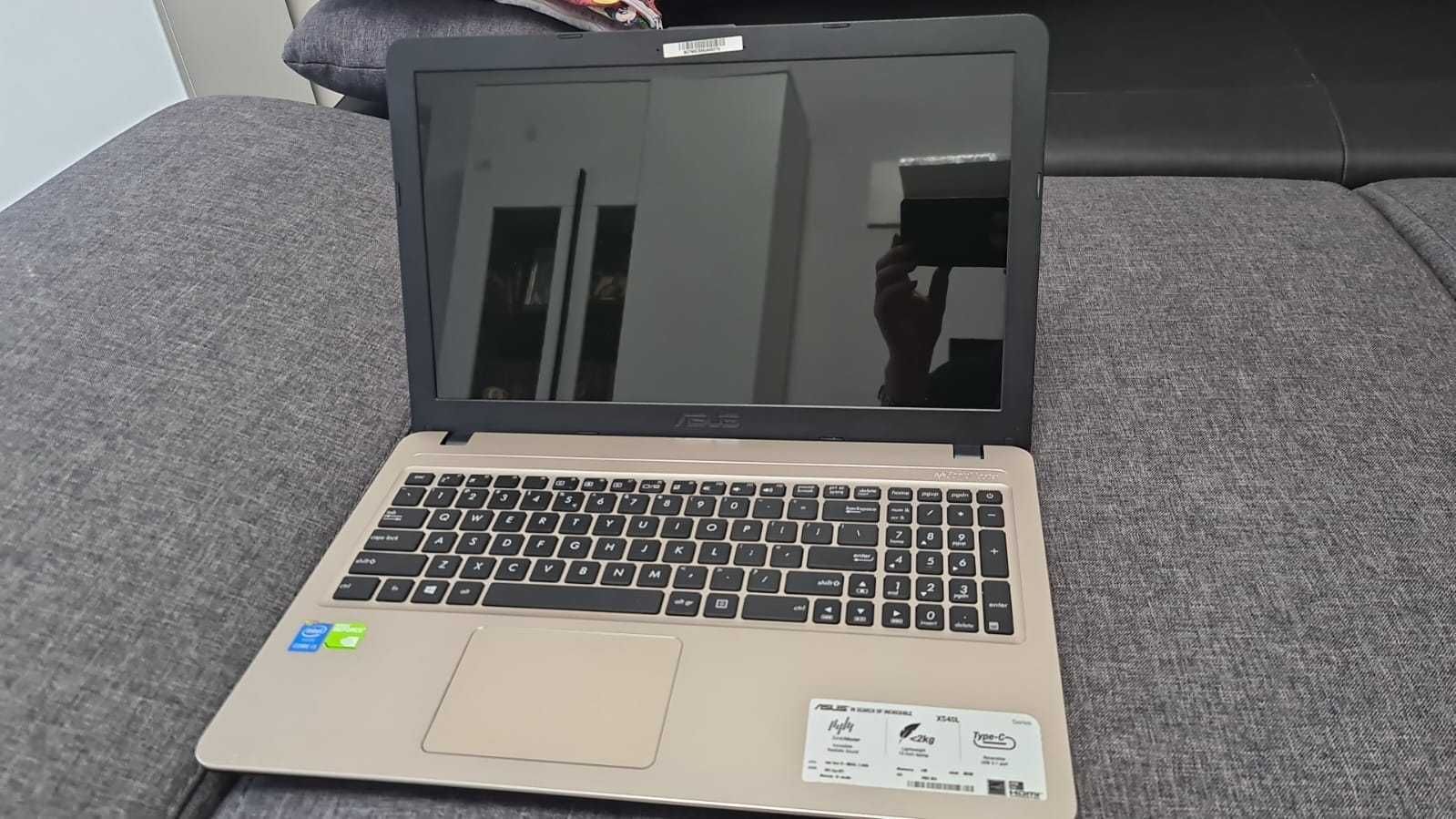 Laptop ASUS X 540L