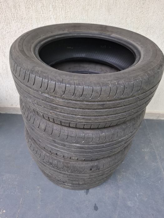 400 lei - Vând anvelope Bridgestone Turanza 215/60/R17 96H