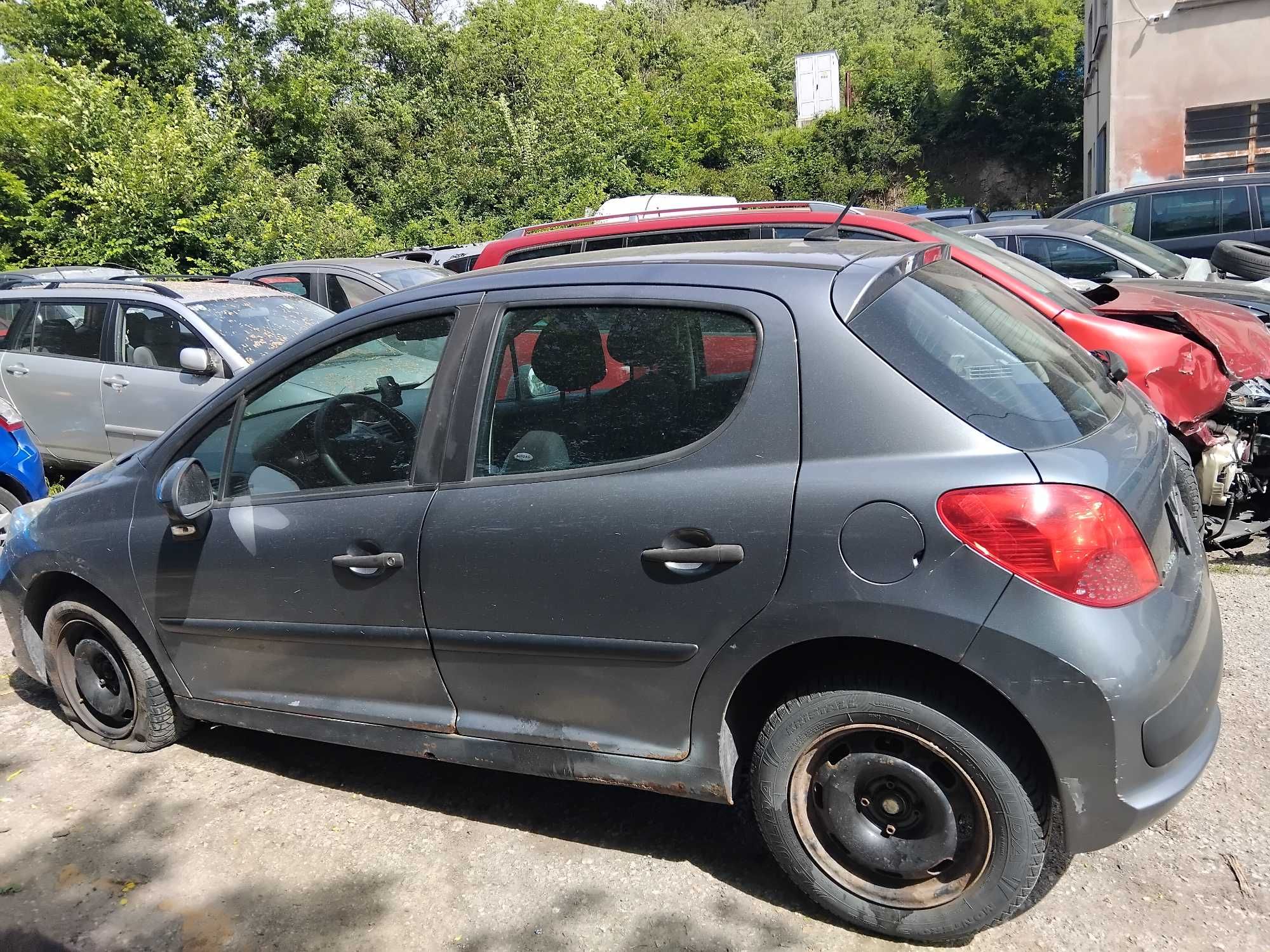 Peugeot 207 1.4 бензин 75к.с. на части