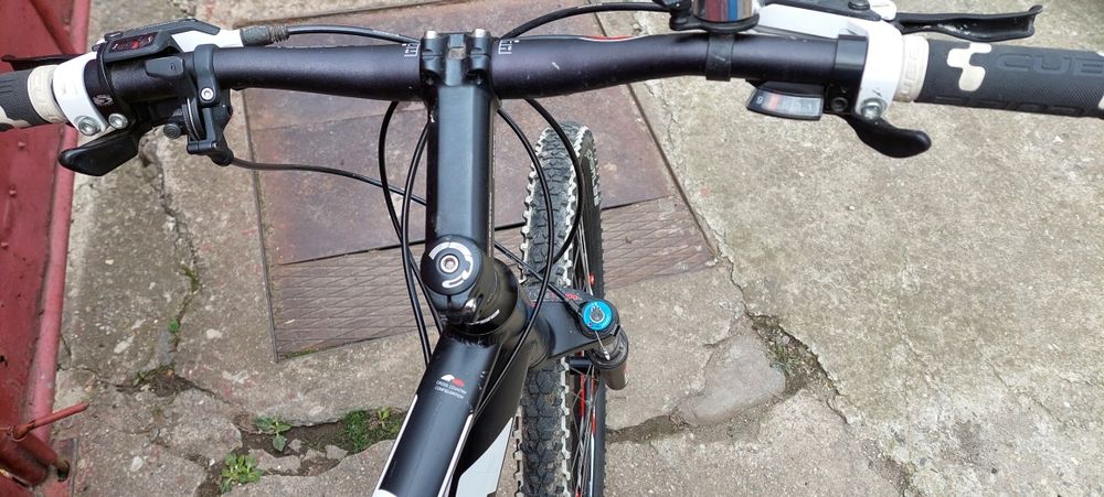 Mountain Bike Cube Cross Country