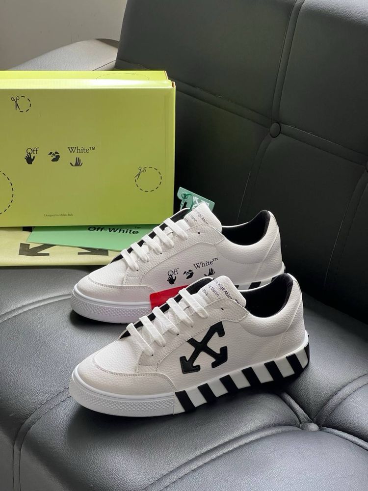 Adidasi Off- White noi !!! Marimi 40/44 !!!