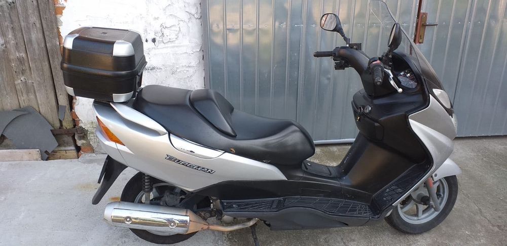 Scuter Suzuki Burgman 150