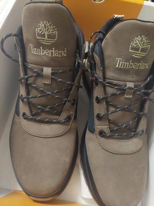 Vând timberland bocanci noi în cutie nr 44