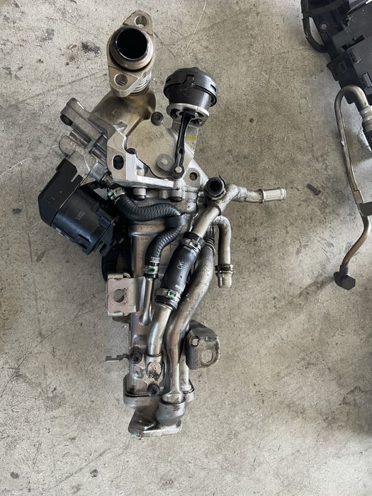 Racitor gaze egr BMW motor 3.0 N57D30B 4.0 x5 x6 f10 f07 f01 f15 f16