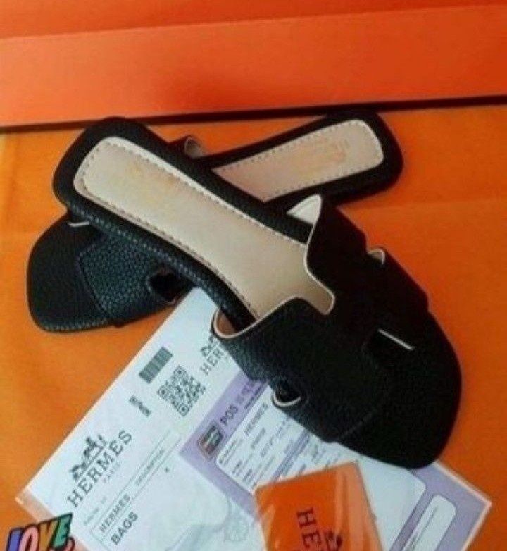 Papuci dama,diverse mărimi import Italia,saculet, etichetă