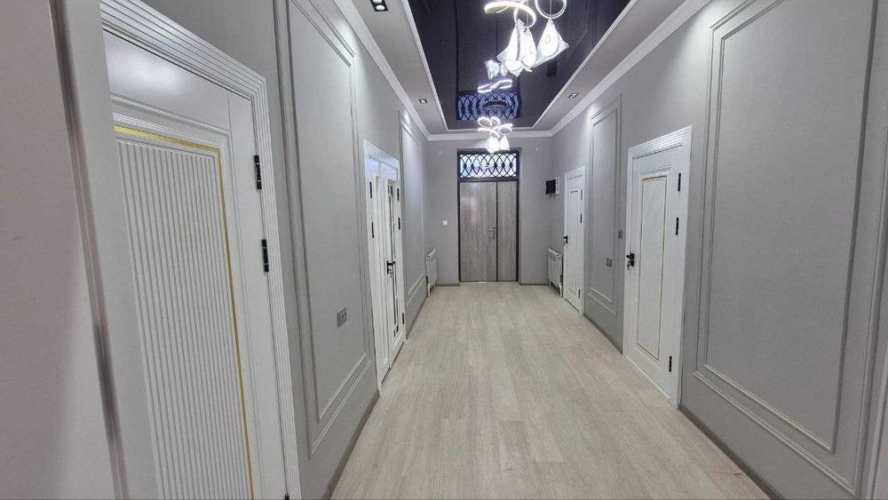 Фарход савхоз поезд юлидан тушкандан биринч кучада катедж сотилади