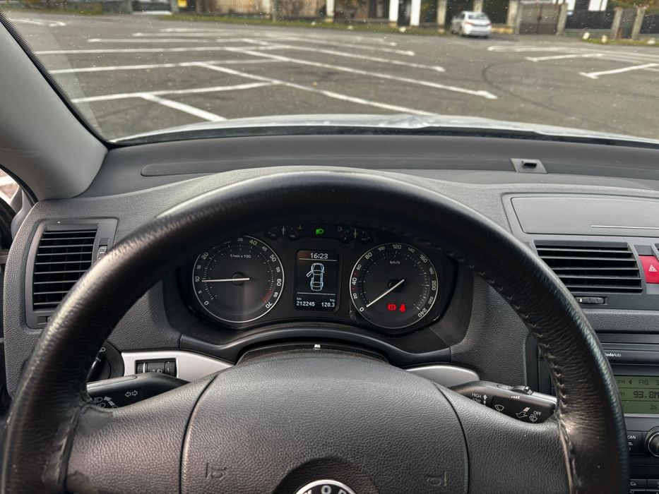 Skoda Octavia 2 1.6 MPI