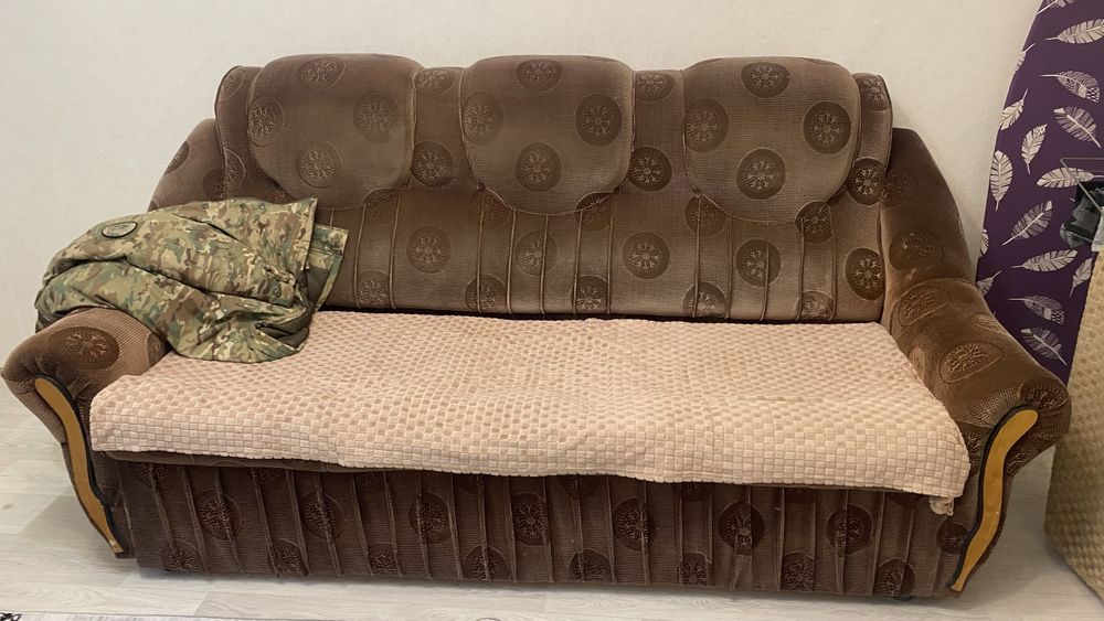 Отдам даром диван в отличном состоянии