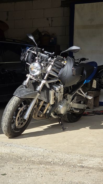 Suzuki bandit 650s (A2)