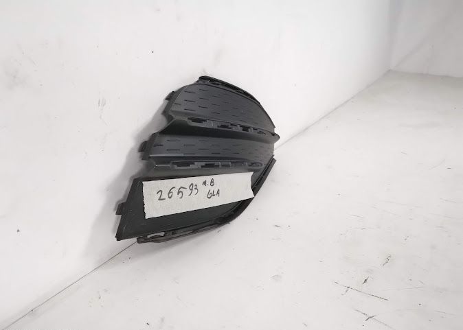 AMG решетка за проектор, дясна, оригинална Мерцедес-Бенц ГЛА-Клас / Me