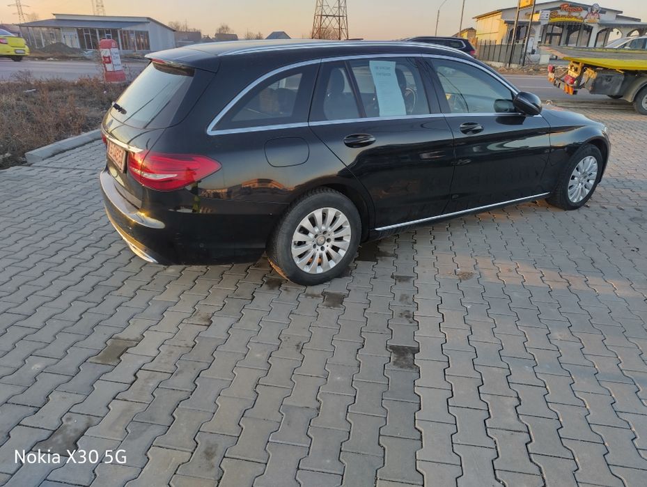 URGENT Mercedes c200 import Italia