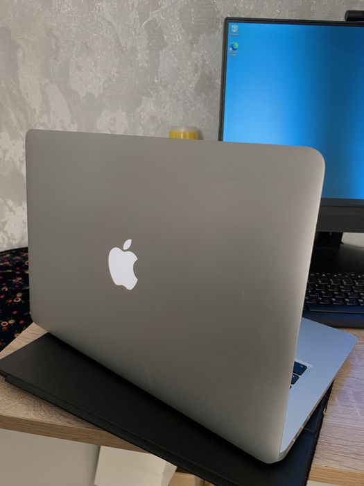 MacBook air A1466