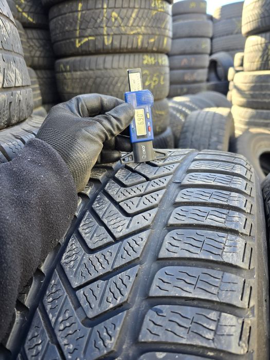 Anvelope de iarna 255-45r19 Pirelli