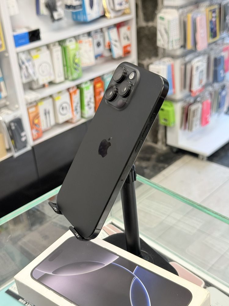 Apple iPhone 16 Pro Max 1TB Black Titanium