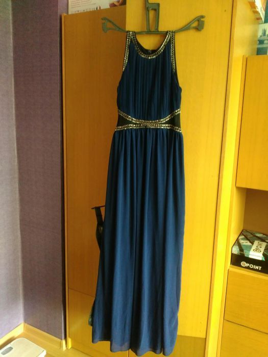 Официална рокля с етикета