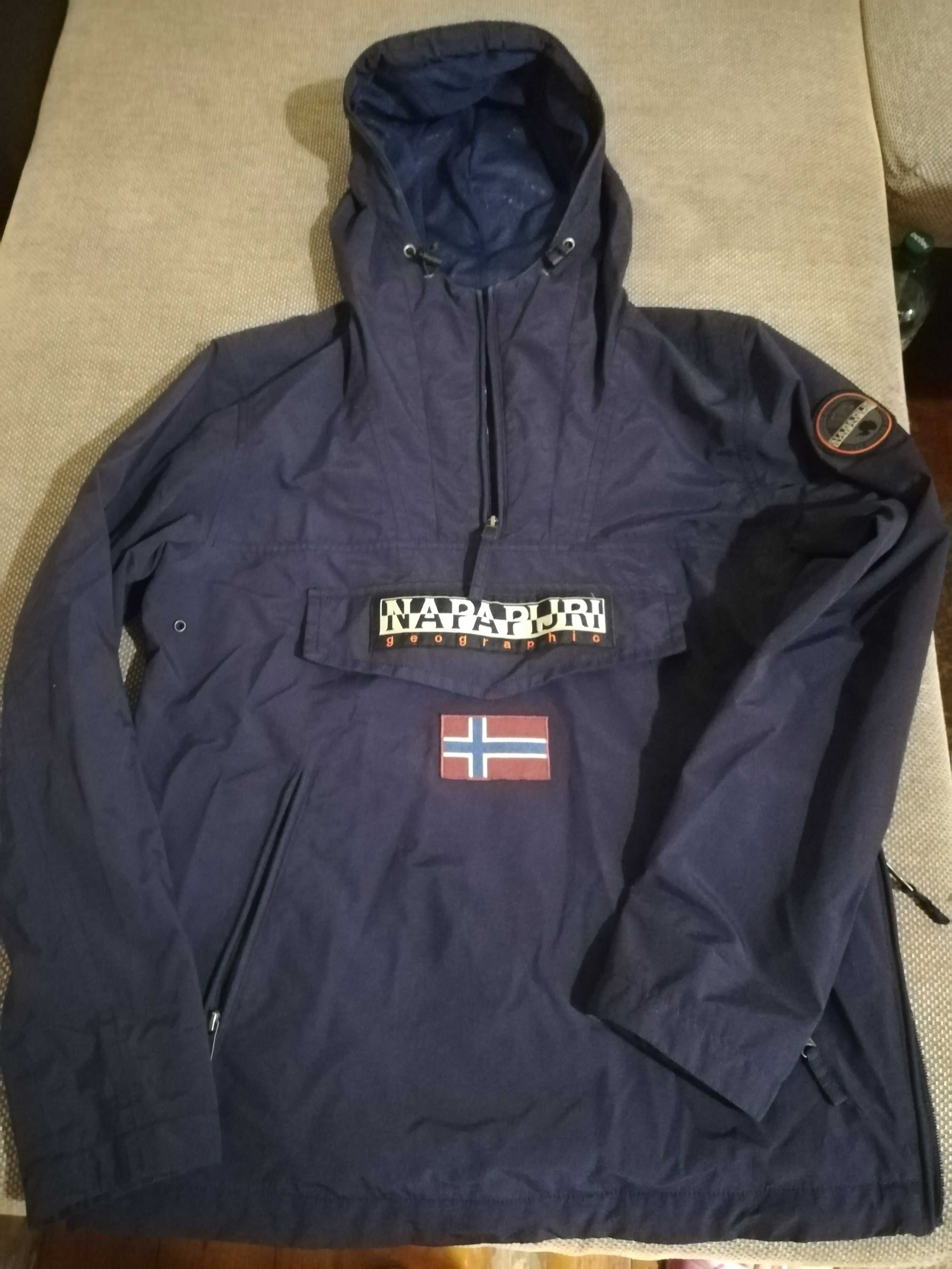 Napapijri яке размер М Като ново!