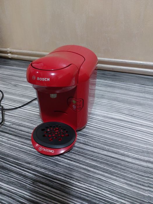 Vând Espressor Bosch Tassimo