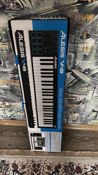 Миди Клавиатура Alesis V49