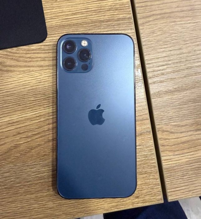 Iphone 12 pro sotiladi 128gb ayb yoq