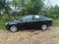 Volkswagen Jetta Vând Volkswagen Jetta 1.9