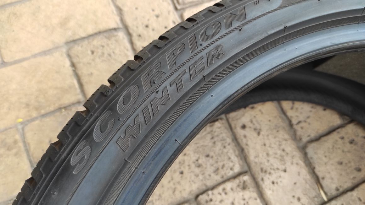 Зимни гуми Pirelli 265/35/22 Tesla,Audu,Volvo,Mercedes,Ford.