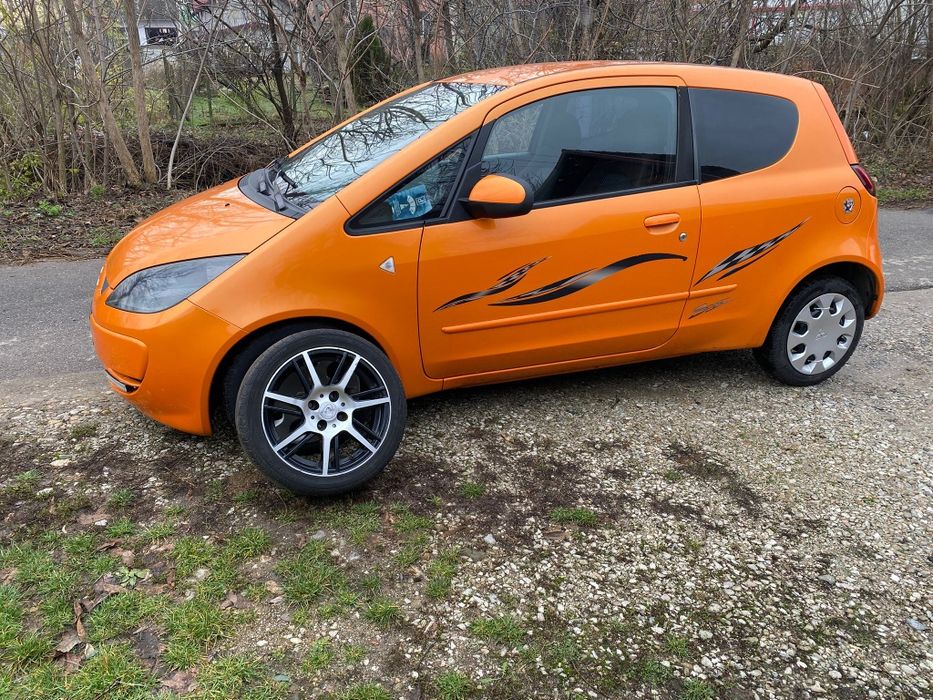 Vând Mitsubishi colt An 2008