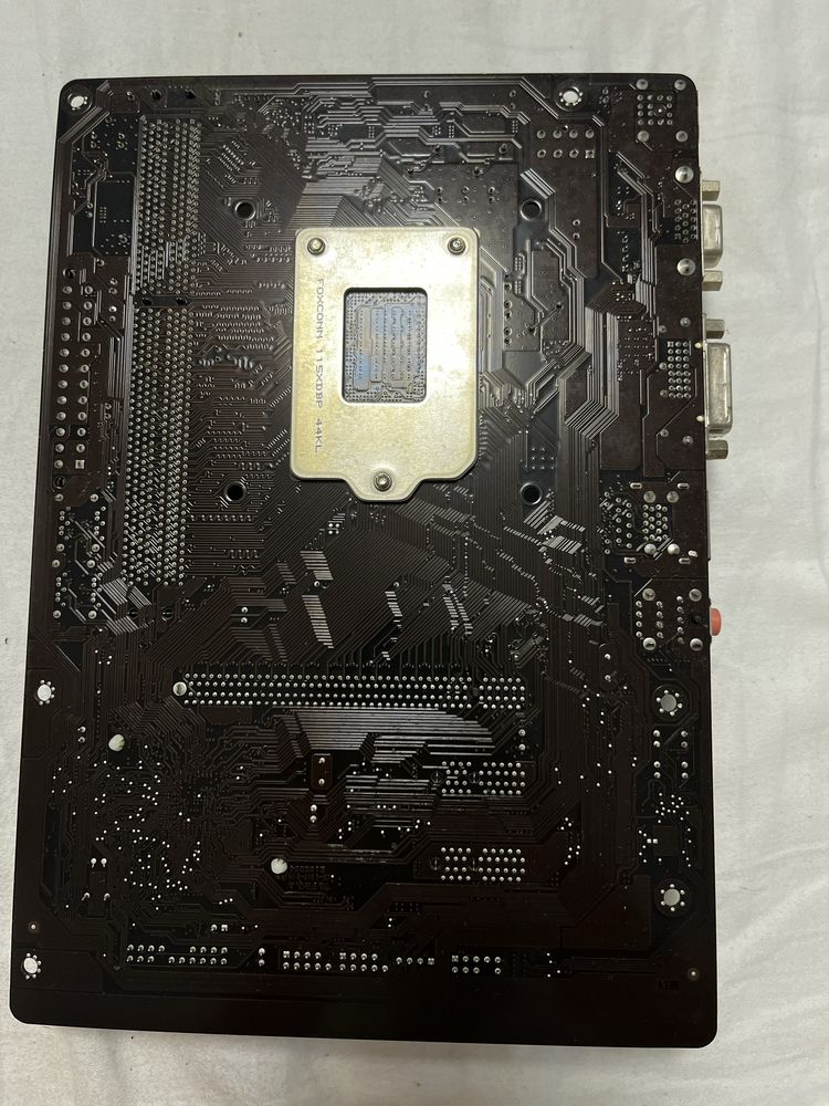 Placa de baza Gigabyte GA-H81M-DS2V