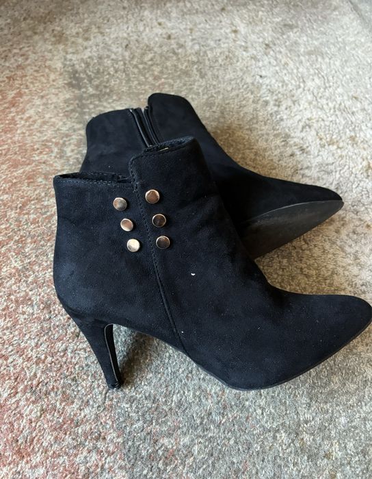 Официални боти. ..