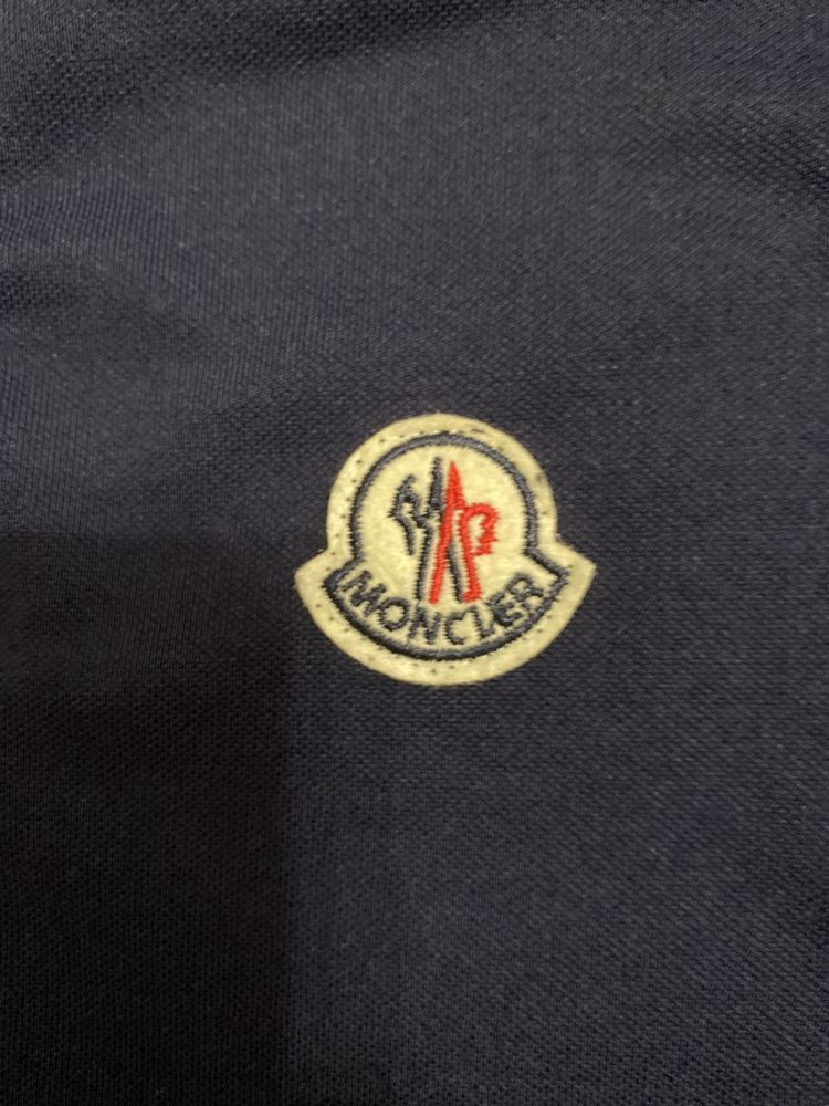 Поло Moncler монклер