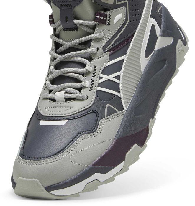 Ghete sport Puma marimea 43 (28 cm)(plus 3 perechi sosete Puma inclus)