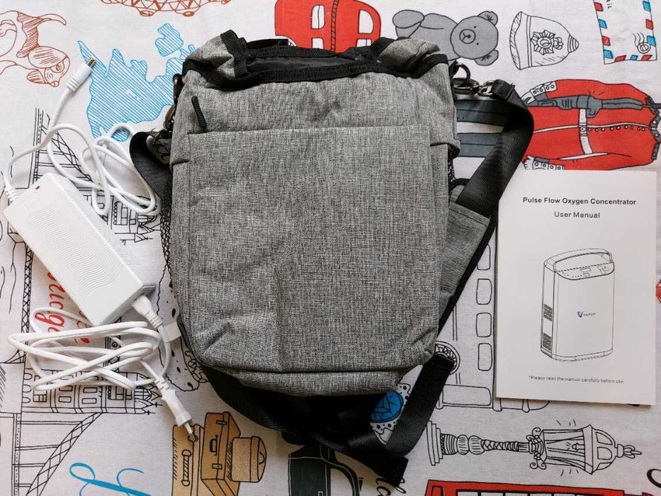 Concentrator de oxigen portabil cu acumulator, afisaj LED, 5L/min.