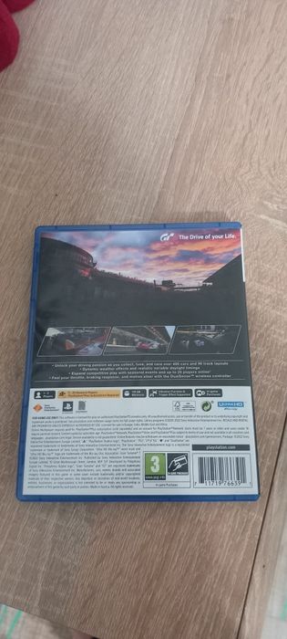 Продавам GRAN TURISMO 7 за плеистеишан пет