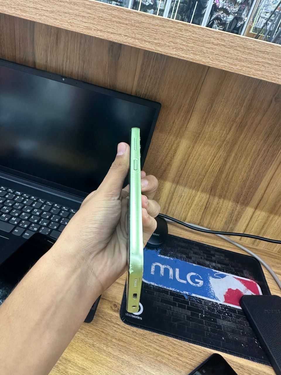 Samsung a14 4/64