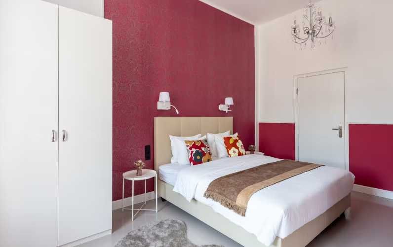 Дава се под наем Едностаен апартамент в Пловдив, Център - 45 кв.м за 280.5 € - Снимка #2